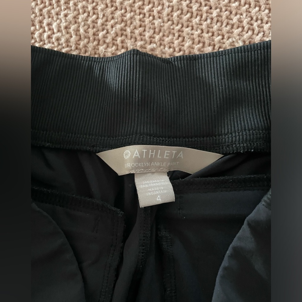 Athleta women Brooklyn Ankle Pant size 4 Black - Picture 5 of 8